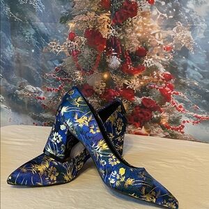Floral Blue and Gold Heels